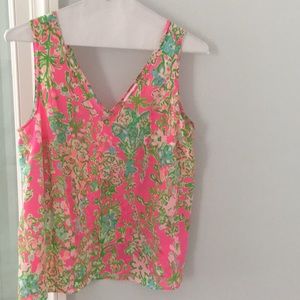 Lilly Pulitzer Tops - Lilly Pulitzer tank top size lg nwot Lilly Pulitzer Tops - Lilly Pulitzer tank top size lg nwot